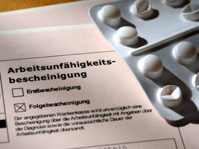 Krankschreibung: Neue Regelung stellt das System auf den Kopf.
