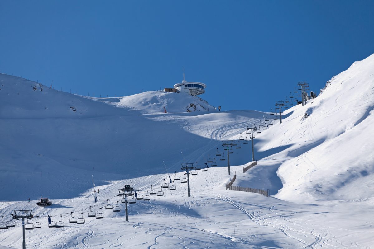 Ski-Saison vielerorts eröffnet. Hier sind die Lifte schon in Betrieb.