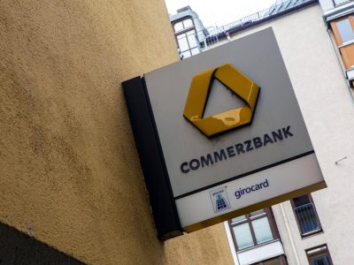 An Automaten der Commerzbank kam es zu einer bitteren Panne! (Symbolfoto)