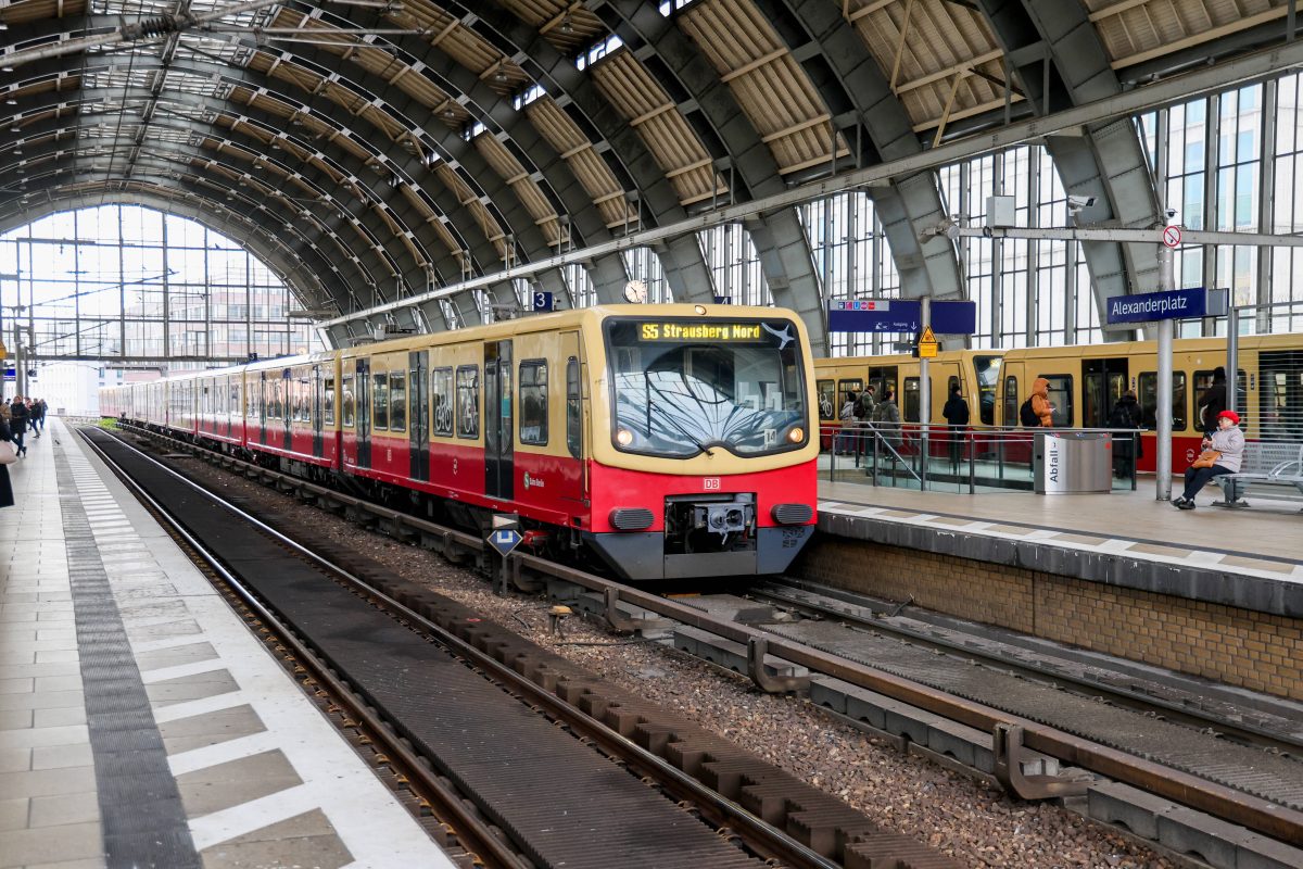 S-Bahn Berlin: Eigener Name auf dem Sitzpolster – was hat's damit auf sich?  