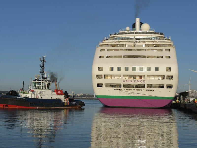 Hochzeits-Paar erlebt Albtraum auf Kreuzfahrt-Schiff – „Bereit, zu explodieren“