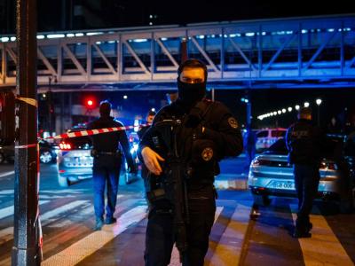 Bei einer Terror-Tat in Paris wurde ein Deutscher getötet.