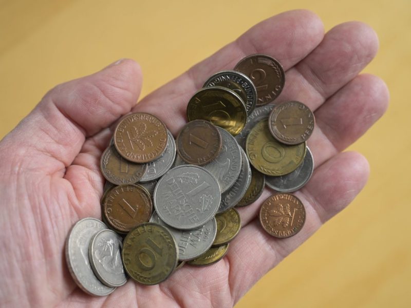 Kleinanzeigen: Alte D-Mark-Münzen sind heiß begehrt – für diese Exemplare gibt es viel Geld