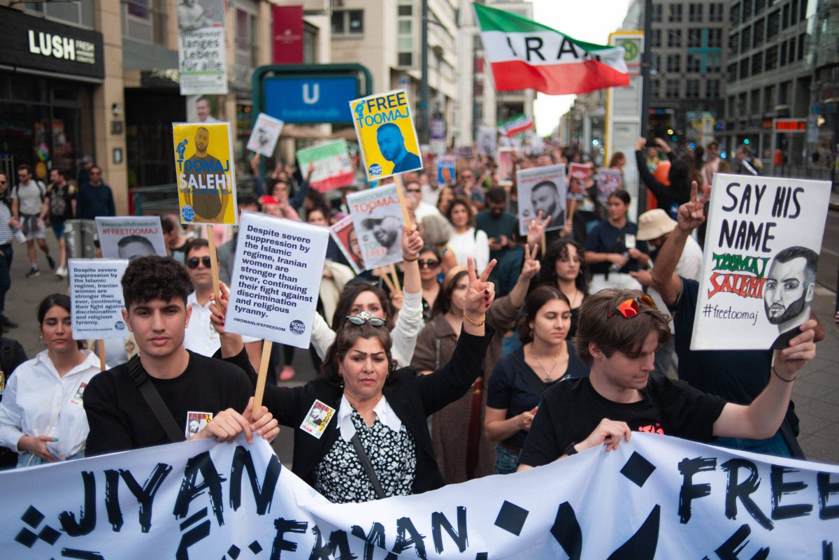Seit fast zwei Jahren demonstrieren Menschen in Berlin gegen das Regime im Iran.