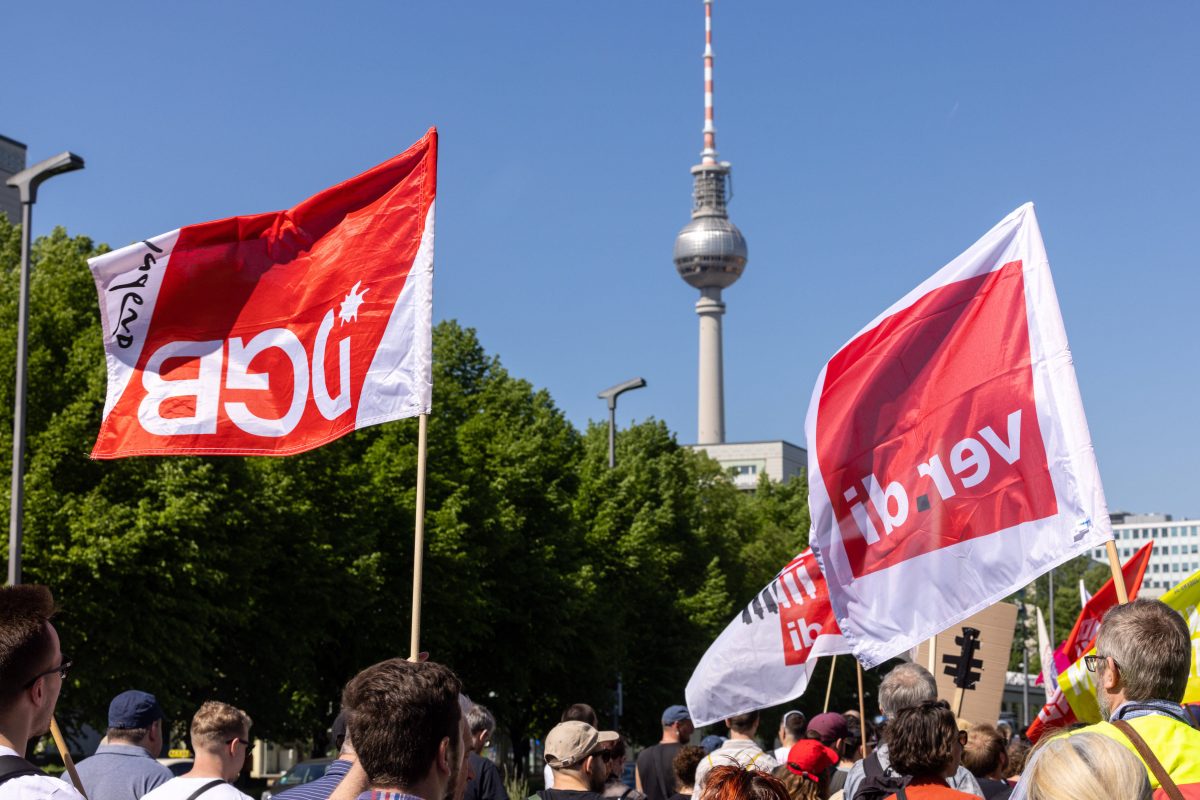 Die Gewerkschaft verdi streikte auch am 1. Mai in Berlin.