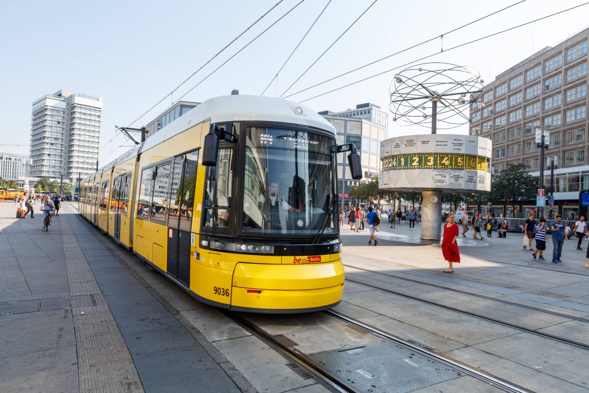 BVG stellt Fahrgäste vor Problem Wichtige TramLinie wird stillgelegt! Berlinlive.de