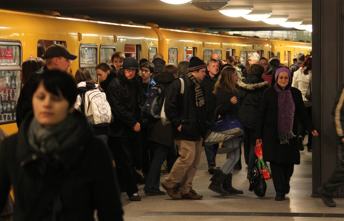 Täglich nutzen Hunderte Berliner die Fahrzeuge der BVG und S-Bahn Berlin.