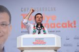 Oppositionspolitiker Ekrem Imamoglu bleibt im Gefängnis.