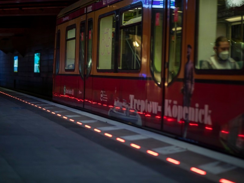 S-Bahn Berlin: Notarzteinsatz am Gleis – Verspätungen und Ausfälle