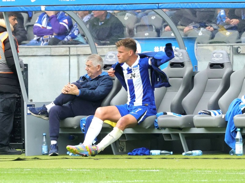 Hertha BSC: Stürmer spricht vor Abflug Klartext – „Noch nie so erlebt“