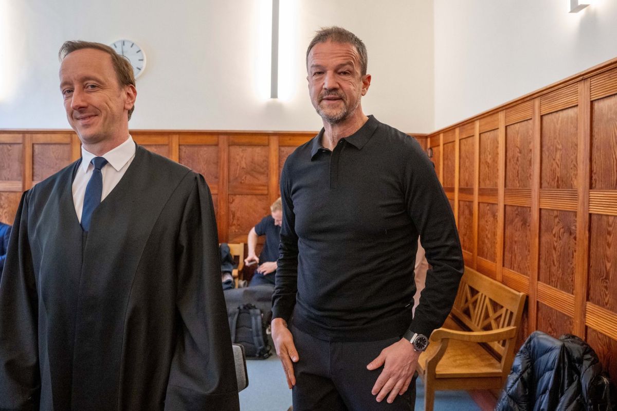 Verhandlung Rechtsstreit zwischen Hertha BSC und Fredi Bobic