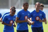 Einige Spieler von Hertha BSC laufen im Training.