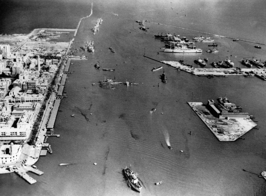 Machtspiel am Kanal: Israels erster großer Vorstoß