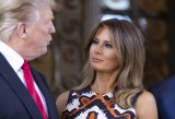 Während Trump im Kopf schon Mauern baute, ging für seine Frau die Tür auf – mit einem Visum für Superhirne.
