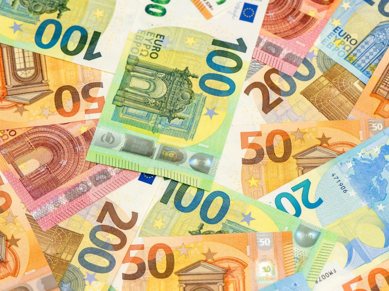 Bundesbank verschenkt Geld – auch an Kunden von Sparkasse, Volksbank und Co.
