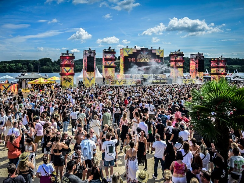 Kriminelle nutzen Festival-Saison aus – so schützt du deine Tickets vor Betrügern