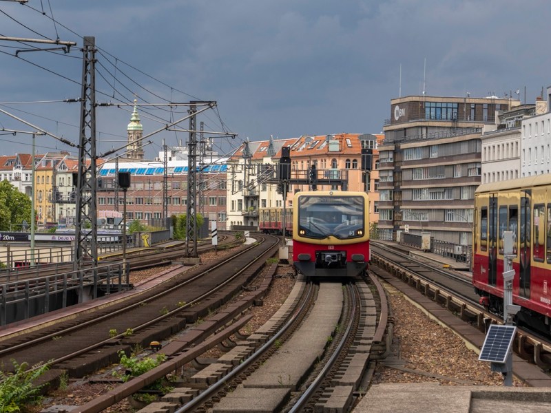 Defekt am Gleis – Berliner Pendler trifft es auf vier S-Bahn-Linien hart